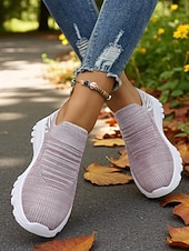 levne Dámské tenisky-Dámské růžové flyknit nazouvací tenisky s bílou podrážkou – ležérní lehká vycházková obuv na fitness, cestování i každodenní nošení