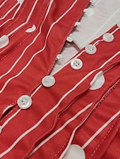 halpa Kukkainen t-paita-Naisten T-paita graafinen pilkullinen tyylikäs moderni 3/4-hihat röyhelöhihat V-kaula-aukko tavanomaiset yläosat työ päivittäin lomalle rypytetyt napit punainen sininen vihreä harmaa kesä kevät syksy