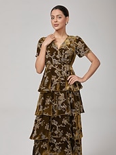 preiswerte Blumenkleider-Kurzärmliges Stufenkleid aus Burnout-Samt