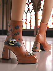 levne Pro ženy-Dámské kotníkové boty na platformě na halloween – černá umělá kůže s potiskem dýně, úzké podpatky a boční zip, strašidelný gotický styl pro kostýmní večírky, tematické akce a koledování.