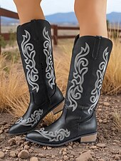 levne Cowboy &amp; Western Boots-Dámské kovbojské boty v westernovém stylu do poloviny lýtek – červená umělá kůže s bílou výšivkou, boční zip a nízký podpatek, ideální na country festivaly, rodeo outfity a ležérní podzimní streetwear.