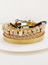 economico Gioielli da uomo-set di bracciali da uomo in acciaio inossidabile dorato: bracciale a 3 pezzi con corona di perline, polsino intrecciato e bracciale con numeri romani per abiti alla moda, feste e occasioni speciali