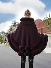 abordables Étole en fourrrure-Écharpes en Fausse Fourrure Élégant Garder au Chaud Sans manches Manche Chauve-souris Polyester Boléros de Mariage Avec Couleur unie Pour Occasion Spéciale Automne &amp; Hiver