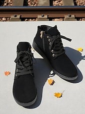 abordables Botas de combate-Botines negros de mujer: botas cortas con cordones y hebilla de corazón para looks casuales y streetwear.