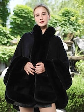 abordables Étole en fourrrure-Écharpes en Fausse Fourrure Élégant Garder au Chaud Sans manches Manche Chauve-souris Polyester Boléros de Mariage Avec Couleur unie Pour Occasion Spéciale Automne &amp; Hiver