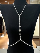 abordables Boda ACC-Cadena corporal de diamantes de imitación de plata para mujer: joyería glamurosa para escote pronunciado para fiestas nocturnas, ropa de club, bodas y ocasiones especiales.