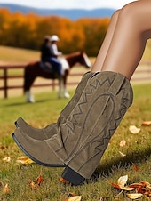 halpa Cowboy &amp; Western Boots-Naisten khakiväriset cowboy-saappaat, joissa on mokkanahkaa ja matala korko, ja jotka sopivat sekä ulkoiluun että maaseudulle.