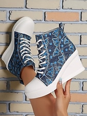 preiswerte Damen-Sneaker-Damen-Wedge-Sneaker aus blauem Denim mit Schmetterlings-Print – lässige Schnürstiefel mit verstecktem Absatz für Reisen, Streetwear und Alltagsoutfits
