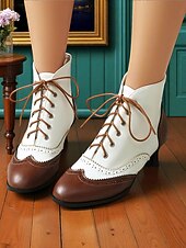 olcso 1950-es évek-női 1950-es évekbeli vintage oxford bokacsizma – kétszínű, fűzős, brogue sarkú, szárnyas hegyű kialakítású, edward stílusban, retró öltözékekhez, cosplayhez, teadélutánokhoz és mindennapi viselethez.