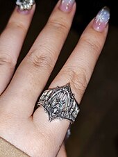 ieftine Accesorii de Halloween-Inel gotic din argint pentru femei – design complex inspirat de catedrală, perfect pentru Halloween, petreceri în costume și pasionații de fantezie
