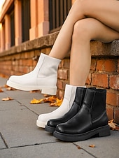 abordables Botas del Chelsea-Botines Chelsea negros para mujer: botines de piel sintética con paneles laterales elásticos para el estilo urbano, el trabajo y los looks informales de otoño.