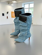 levne Slouch Boots-Dámské hnědé semišové kozačky nad kolena s odnímatelnou přední ozdobou a multistylem - módní obuv na vysokém podpatku pro moderní městské outfity