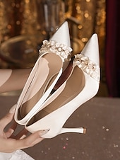 billiga Brud-Vita pumps med spetsiga höga klackar i satin för kvinnor, volang och kristallkedjeutsmyckning - eleganta brudskor för bröllop och formella tillfällen
