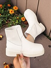 abordables Botas del Chelsea-Botines Chelsea negros para mujer: botines de piel sintética con paneles laterales elásticos para el estilo urbano, el trabajo y los looks informales de otoño.
