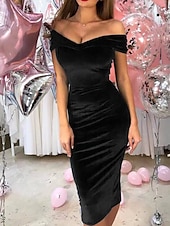 abordables Robe de cocktail-Femmes Robe Midi Robe en Velours Robe de Soirée Robe de Cocktail Robe fourreau Élégant Moderne Soirée Coupe régulière Uni Manche Courte Épaules Dénudées Noir Vin bleu marine Bleu paon Printemps