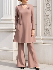 billiga Trajes de pantalón de mamá-Two Piece Pantsuit Floor Length Wedding Guest Dress Mother of the Bride Dress Long Sleeve V Neck Elegant Simple Wedding Guest Spandex with Flower Solid Color