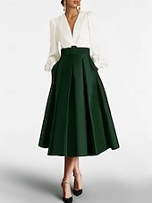 billiga Cocktailklänningar-A-linje Telång Cocktailklänningar Festklänningar Elegant Färgblock Silkig Långärmad V-hals Formell Bröllopsgäst Satäng med Veckad