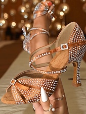 levne Boty na latinskoamerické tance-Dámské saténové boty na latinskoamerické tance s otevřenou špičkou a kamínkovými detaily, elegantní a třpytivý design, ideální na Gatsby párty a taneční plesy