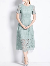 preiswerte Lässige / Tageshochzeit-Mutter der Braut Kleid Elegantes Kleid Crew-Ausschnitt Teekleid Spitze Kurzarm mit Spitze