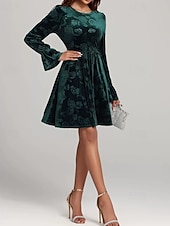 economico Abito Floreale-Per donna Abito Midi Abito in Velluto Abito da Cocktail Elegante Moda Moderno Quotidiano All'aperto Festa serale Vestibilità regolare Floreale Semplice Manica Lunga Girocollo Verde scuro Primavera