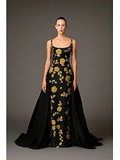 preiswerte A-Linie Abendkleider-Abendkleid in A-Linie mit Blumenmuster in Schwarz und Gold, elegantes Abendkleid für formelle Hochzeiten, Schleppe, ärmellos, quadratischer Ausschnitt, Tasche, Stretch-Satin mit Überrock 2025