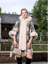 billiga Pälssjalar-Pälssjalar och boleros Ledigt vardag Håller värmen Halvlång ärm Fladdermusärm Polyester Brudsjalar Med Tofs Till Speciellt Tillfälle Höst vinter