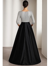 halpa A-linjaiset iltapuvut-A-linja Epäsymmetrinen Iltapuku Ball Gown Muodollinen mekko Tyylikäs Väripaletti Kimalteleva Puolihiha V kaula-aukko Häät Muodollinen Satiini Pitsi kanssa Kimalle