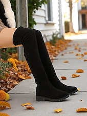 levne Módní boty-Dámské černé kozačky nad kolena – zimní boty z umělé semiše na nízkém podpatku pro streetwear i ležérní outfity