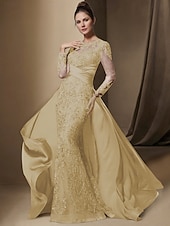 halpa Lattian pituus-Trumpetti / merenneito Hipaisulaahus Muodollinen mekko Iltapuku Overhameen mekko Pitkähihainen Pyöreä Tyylikäs Häävieras Joustava satiini Morsiammen äidin asu kanssa Pitsi Paljeteilla Röyhelöt