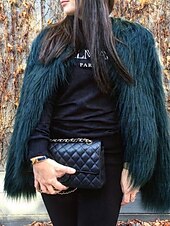 preiswerte Felle &amp; Leder-Damen Kunstpelzmantel Warm Bequem Pelze &amp; Leder Mode Einfach Urlaub Straße Ausgehen Wochenende Regulär Rundhalsausschnitt Normale Passform Langarm Oberbekleidung Schwarz Weiß Rosa Herbst Winter