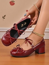 billige 1950-talls retro-Damesko med burgunderfargede Mary Jane-hæler i lakkskinn – vintage pensko fra 50-tallet med blokkhæl og spenne for jenter, cosplay og festantrekk
