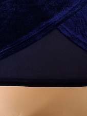 ieftine Rochii Party-Pentru femei Rochii Midi Rochie de catifea Rochie de Cocktail Elegant Modă Modern Serată Dată Sfârșit de săptămână Fit regulat Simplu Manșon Lung În V Albastru piscină Primăvară Toamnă