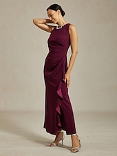 billiga Nyårsklänningar-Dam Maxiklänning Sheath Dress Plisserad klänning Volangkjol Elegant party Semiformella klänningar Bröllopsgäst Kvällsfest Gradering Ensfärgat Ärmlös Rund hals Båthals Vinröd Sommar Vår Höst