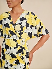 economico Abiti da donna-Femminile Abito Elegante Abito Midi Giallo Manica Corta Astratto Estate Primavera Autunno Scollo a V Elegante Abito elegante S M L