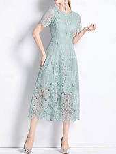 preiswerte Lässige / Tageshochzeit-Mutter der Braut Kleid Elegantes Kleid Crew-Ausschnitt Teekleid Spitze Kurzarm mit Spitze