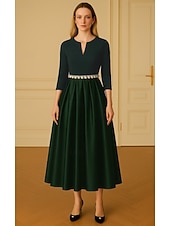 abordables Robes de cocktail-Ligne A Robes de Cocktail Élégant Robe de soirée Formel Mariage Longueur thé Manche 3/4 Col en V Crêpe Extensible avec Perles 2025