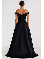  A-linje Gulvlengde Kveldskjoler Ballkjole Formell kjole Elegant Silkete Kortermet Løse skuldre Bryllup Formell Lomme Sateng med Sløyfe(r)