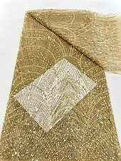 Недорогие Платья на вечер в стиле А-силуэта-А-силуэт С коротким шлейфом Вышивка бисером Вечернее платье Платье матери невесты Вечернее платье Элегантный стиль Винтаж Блестящая Без рукавов С открытыми плечами Свадьба Официальные Тюль Пайетки с