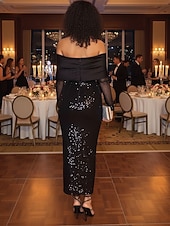 billiga Cocktailklänningar-Sjöjungfru trumpet Telång Cocktailklänningar Festklänningar Elegant Ärmlös Över axeln Trädgårdsfest Bröllop Paljetter med Plisserat