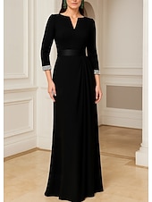 baratos Vestidos de Festa em A-Linha A Longo Vestidos de cocktail Vestidos de noite Vestido de Baile Vestido formal Elegante Vintage Vestido preto Manga Longa Decote V Formal Convidado do casamento Crepe Esticado com Pregas