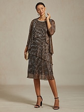 billige Kjoler til nyttårsaften-Dame Midikjole Skiftkjole Plissert kjole Grime kjole Elegant Fest Formelt Fest Bryllupsgjest Cocktailfest Normal Helfarge Ermeløs Crew-hals Brun Sommer Vår Høst Vinter