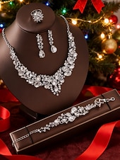 economico Collana da donna-set di gioielli da donna in cristallo verde 4 pezzi, elegante collana, orecchini, braccialetto &amp;anello per feste di Natale, regali per le feste &amp;eventi formali