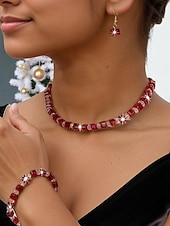 abordables Collar de mujer-Conjunto de joyas con cuentas de cristal rojo para mujer para fiesta de Navidad, elegante collar y pulsera. &amp;Juego de pendientes colgantes para celebraciones navideñas y eventos formales.