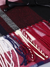 levne Pánské kravaty a motýlky-Pánská vánoční kostkovaná šála – stylová polyesterová šála s třásněmi – dostupná v několika barvách – teplý sváteční doplněk pro muže