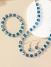 abordables Collar de mujer-Conjunto de joyas con cuentas de cristal rojo para mujer para fiesta de Navidad, elegante collar y pulsera. &amp;Juego de pendientes colgantes para celebraciones navideñas y eventos formales.