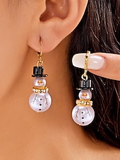billiga Kvinnors örhänge-Julörhängen i legering för kvinnor med snögubbe- och snöflingedesign, perfekta för högtidsmode och festliga presenter