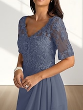 Недорогие Длина пола-А-силуэт В пол Свадебное платье для гостей Вечернее платье Платье для матери невесты Рукав до локтя V-образный вырез Элегантный стиль Свадебный гость Помолвка Шифон с Плиссировка Аппликации