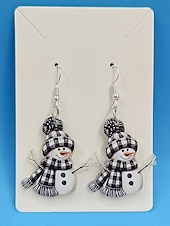 ieftine Accesorii de Crăciun-Cercei acrilici pentru femei cu model om de zăpadă de Crăciun – design festiv cu eșarfă și căciulă, perfecți pentru petreceri și ținute de iarnă