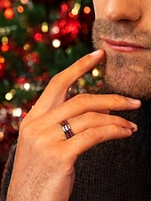 halpa Miesten korut-Miesten jouluinen titaaniterässormus punaisilla ja sinisillä kristallikivillä, useita värejä, täydellinen juhlamuotiin ja lahjaksi