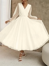 olcso Kis fehér ruhák-A-vonalú Midi Esküvői ruhák Menyasszonyi ruhák Menyasszonyi ruha Kis fehér szoknyák Hosszú ujj V-alakú fokozatokra osztás Születésnap Flitteres val vel Gyöngydíszítés Egyszínű